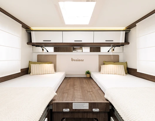 Twin bedroom with bathroom and shower